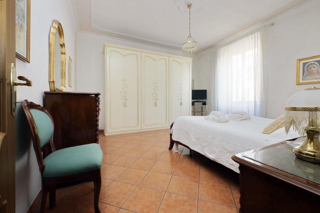 Etruria Apartment Rom